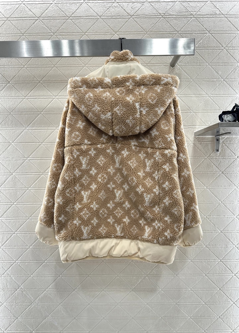 l0vis Vvtt0n outwear